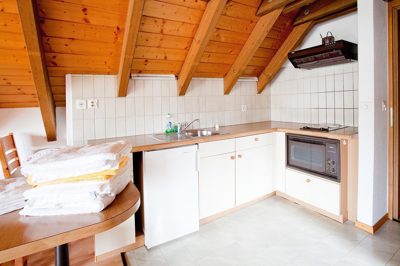 Freihof Embrach Bed & Breakfast Bagian luar foto