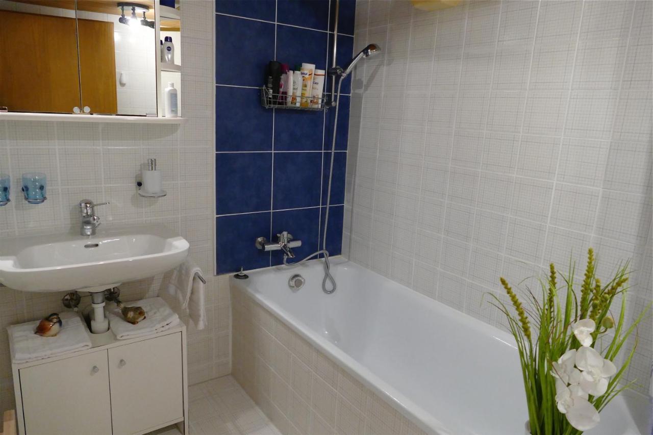 Freihof Embrach Bed & Breakfast Bagian luar foto
