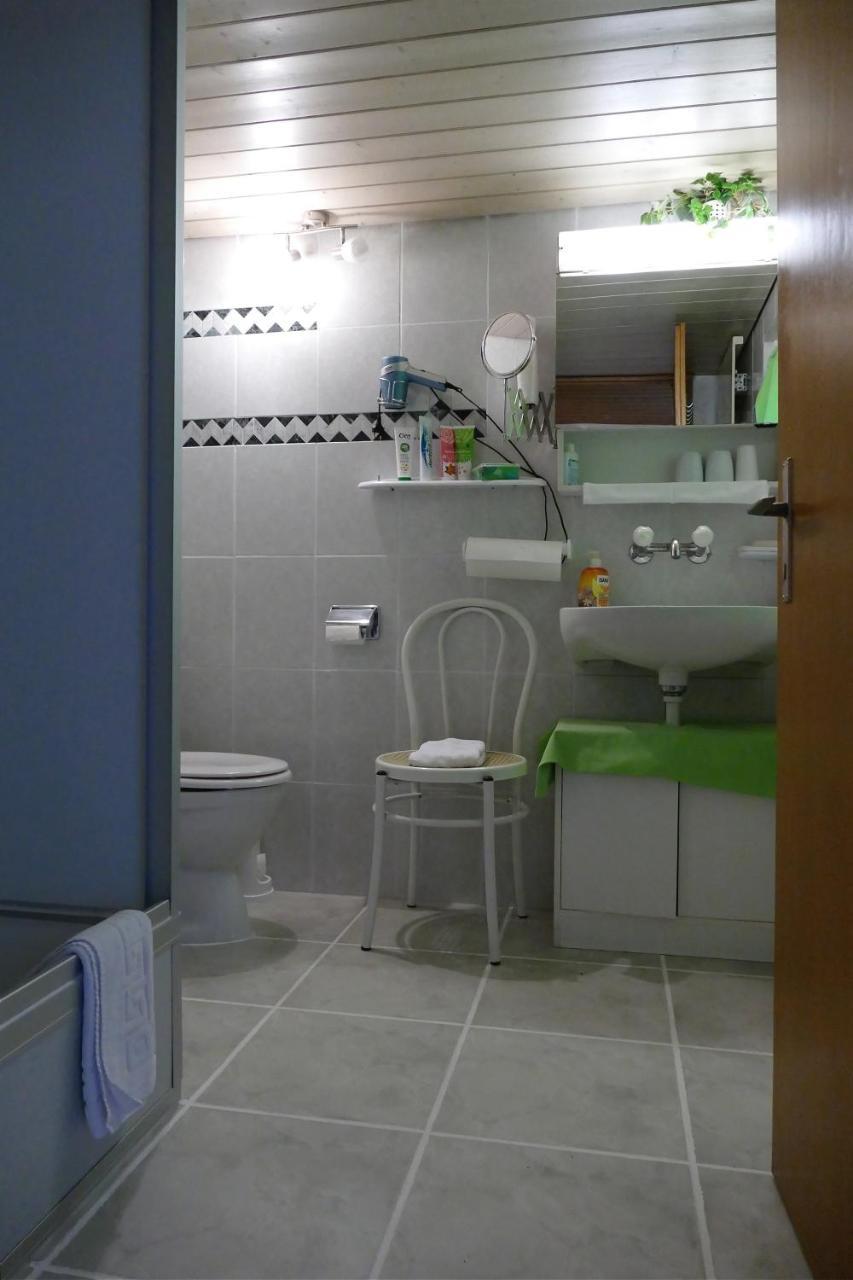 Freihof Embrach Bed & Breakfast Bagian luar foto