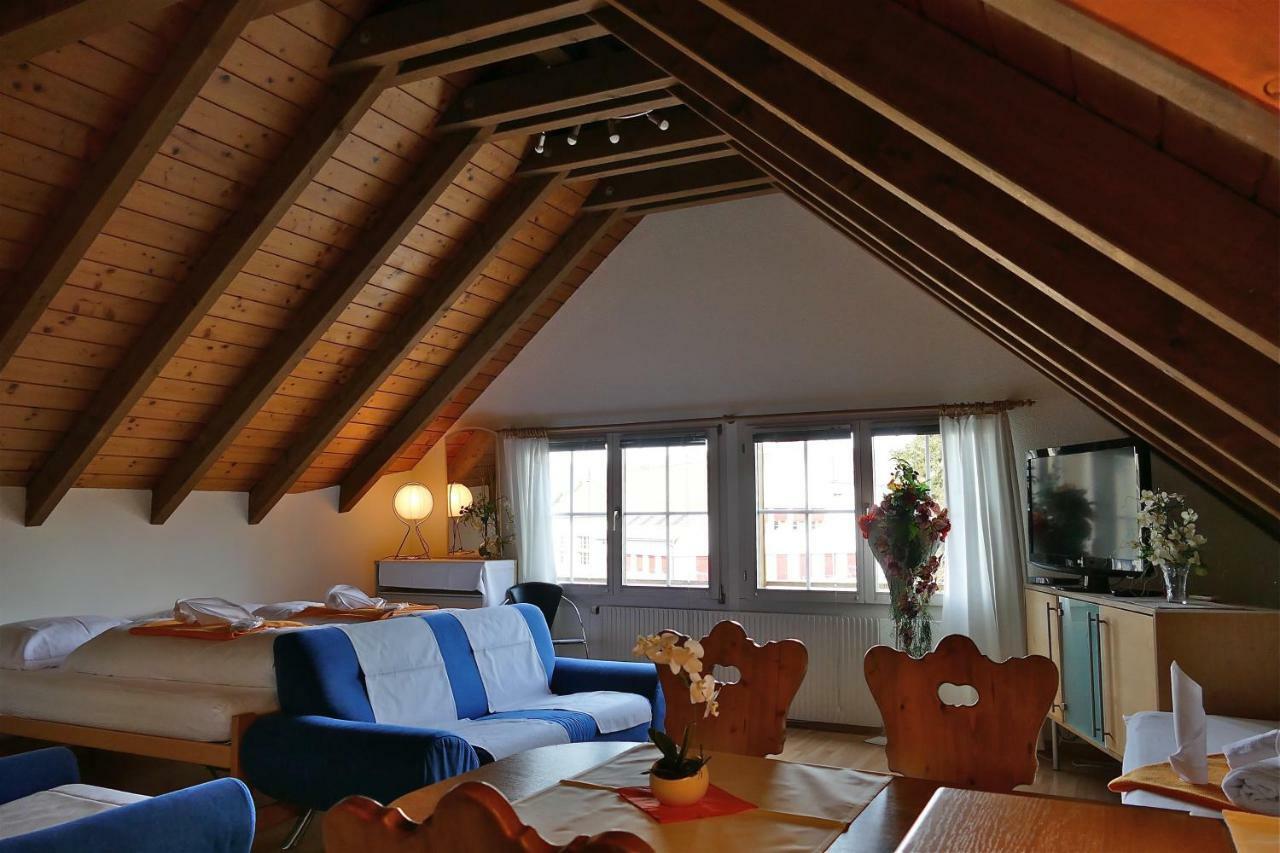 Freihof Embrach Bed & Breakfast Bagian luar foto